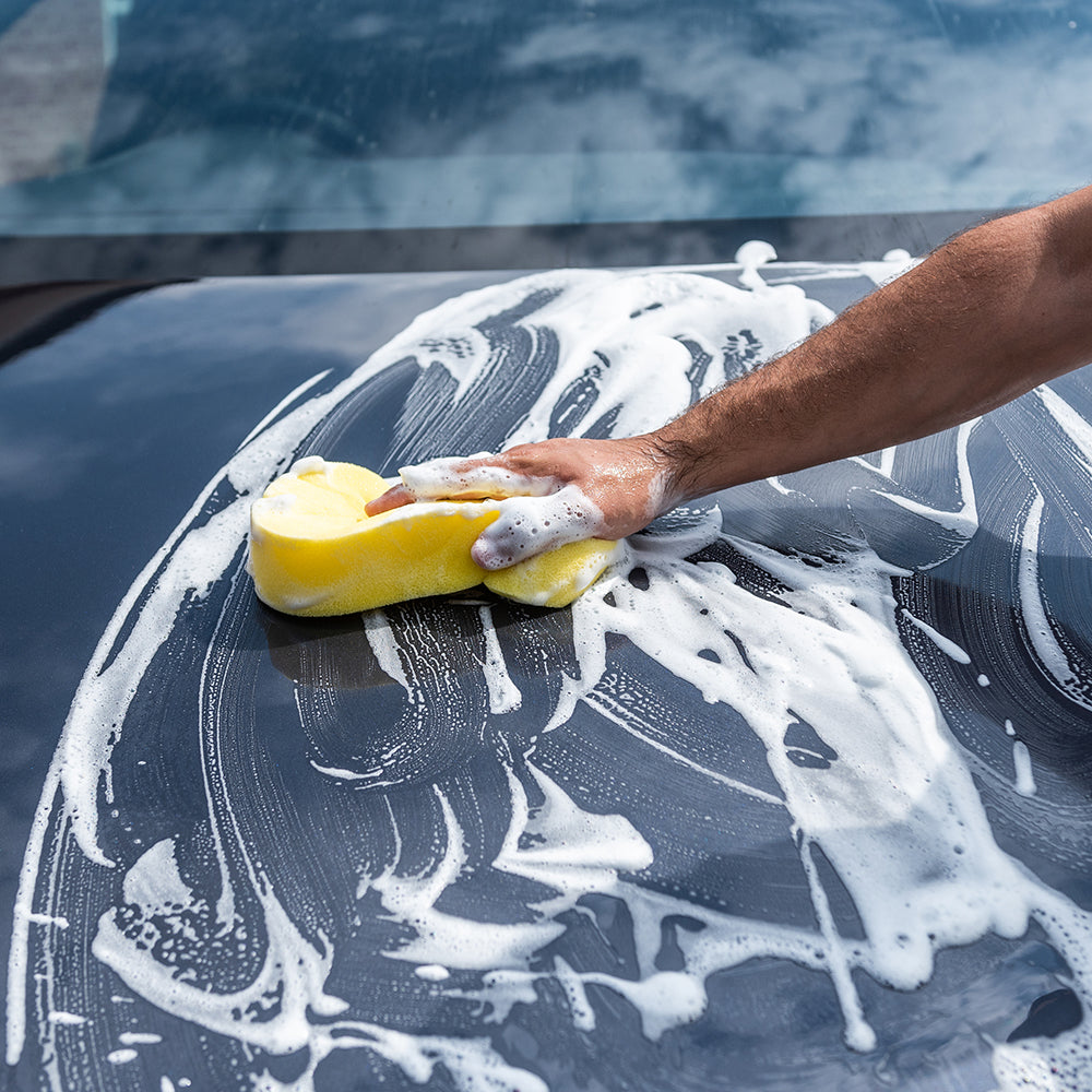 mclaren waterless wash and wax on car